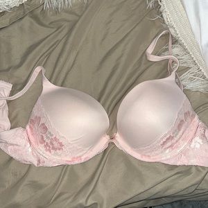 Victoria’s Secret bra